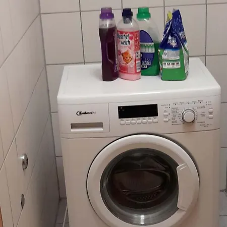 Апартаменты Gemuetliche Mit Balkon Нидерштотцинген