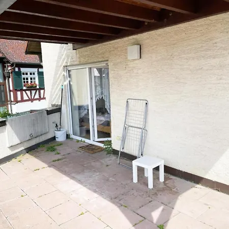 Апартаменты Gemuetliche Mit Balkon Нидерштотцинген