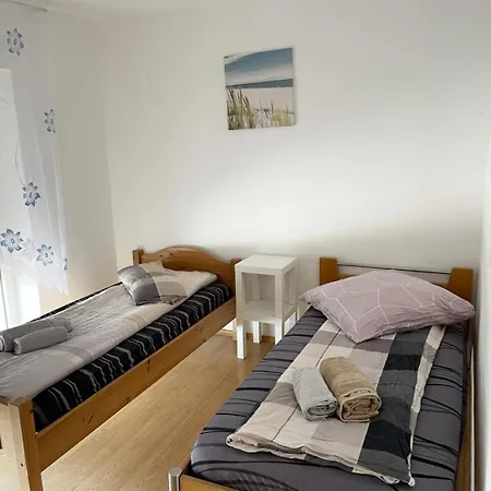 Gemuetliche Mit Balkon Апартаменты