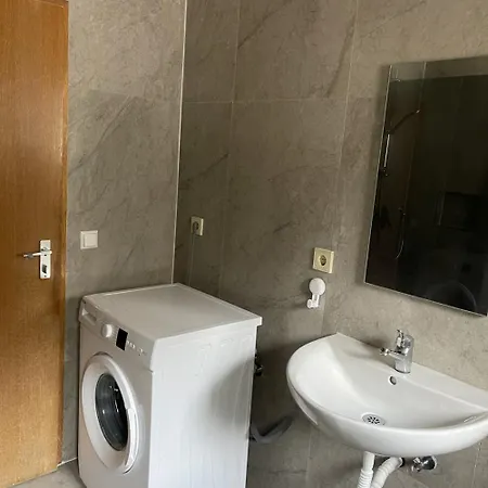 Gemuetliche Mit Balkon * Нидерштотцинген